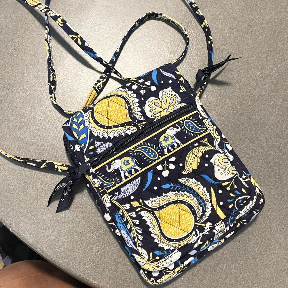 Vera Bradley Ellie blue elephant crossbody purse worn once